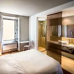 Apartment Festina Lente
